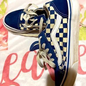 Vans checkered shoes